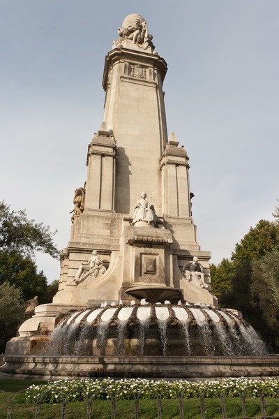 Памятник Сервантесу